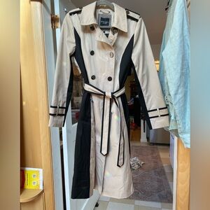 Principles 2 Tone Black and Tan Trench Coat Size 12 UK 6 US